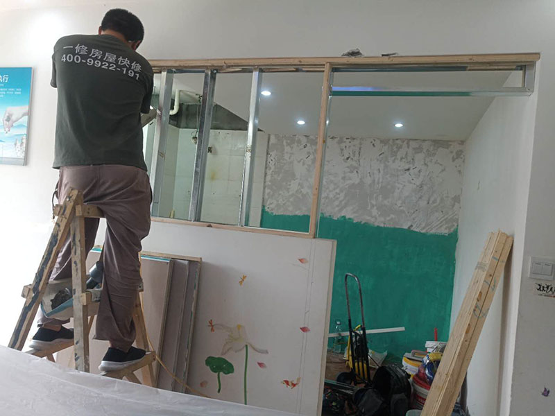 深圳裝修公司招聘包工頭_深圳急招家裝工長_深圳家裝招聘工人網站