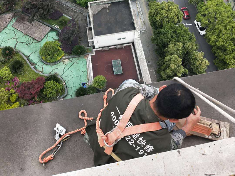 鄭州房屋維修水電工怎么收費，鄭州鋪地磚工錢多少錢一平方