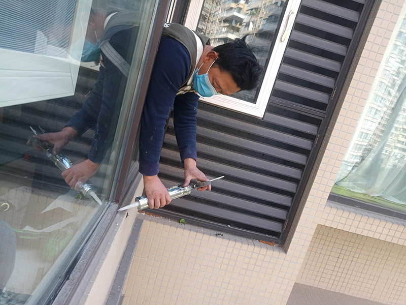 沈陽塑鋼門窗維修師傅哪里找,沈陽仿古門窗如何保養