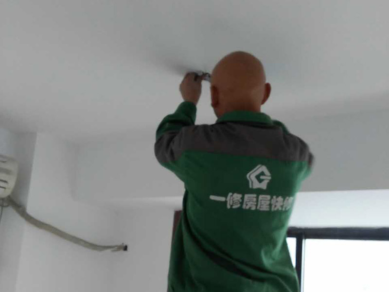 上海刷墻工人多少錢一天，上海刷墻工人去哪找