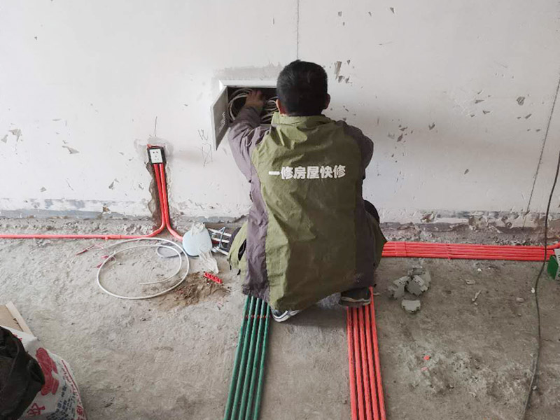 天津電工師傅一般在哪里找，天津電工師