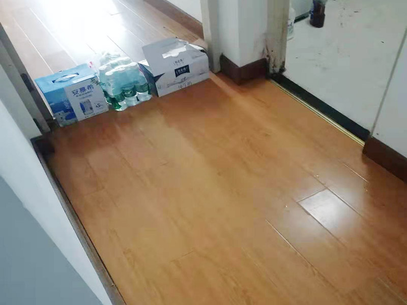 杭州蕭山區地板翻新價格是多少？